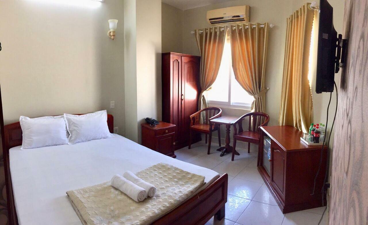 Thuy Van Hotel Vung Tau Buitenkant foto